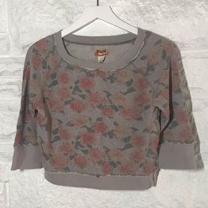 Cropped Kohl’s Sweatshirt